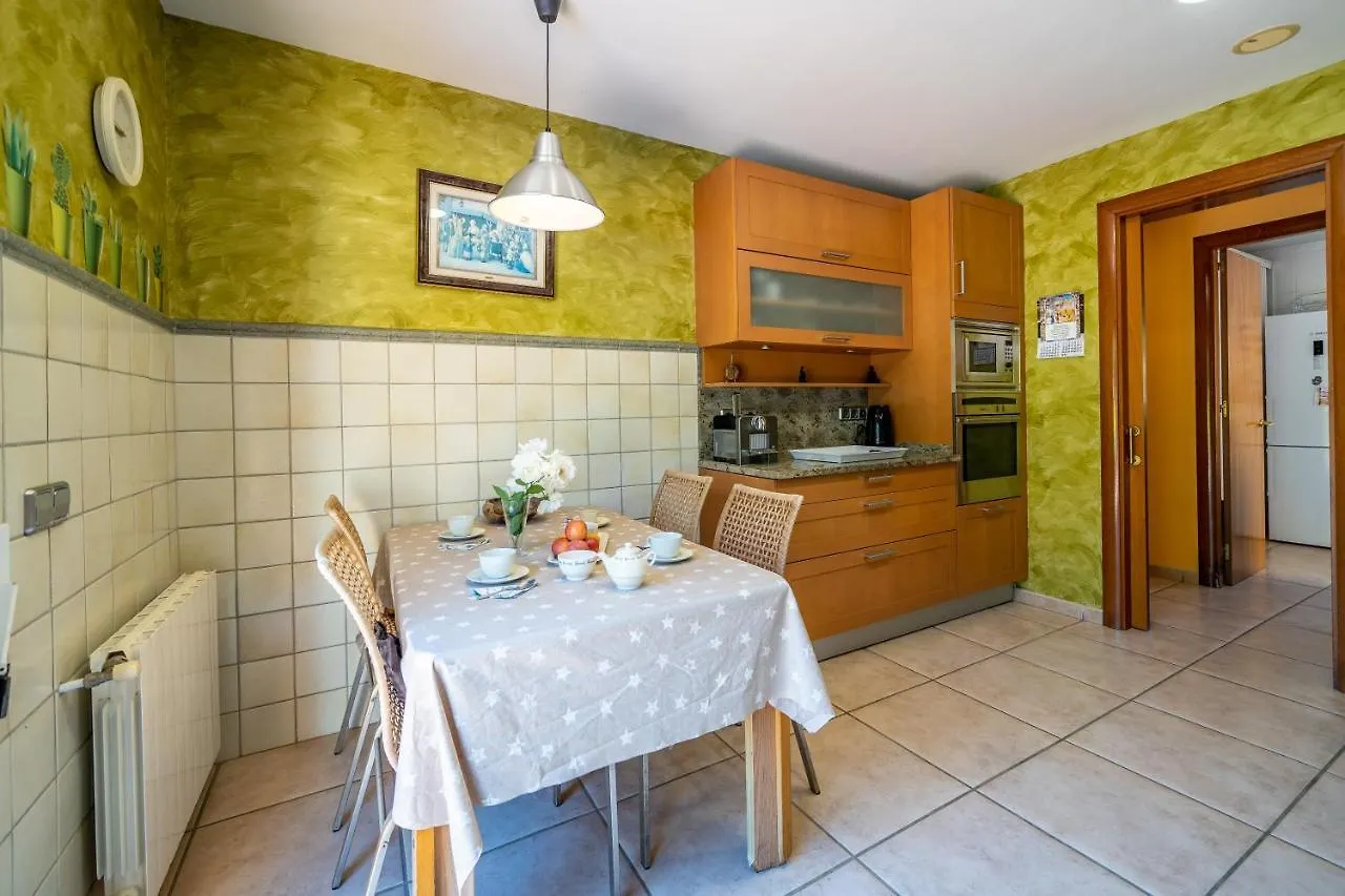 Villa Jaruco Lux, Exclusiva Zona Residencial Con Piscina & Aircon Lloret de Mar