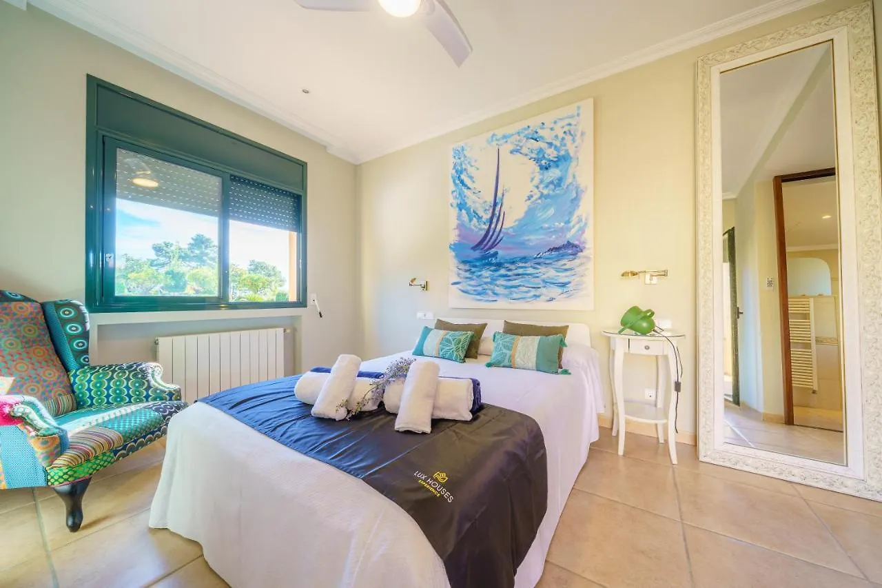 Villa Jaruco Lux, Exclusiva Zona Residencial Con Piscina & Aircon Lloret de Mar