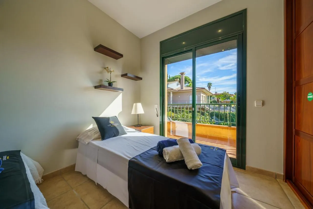 Villa Jaruco Lux, Exclusiva Zona Residencial Con Piscina & Aircon Lloret de Mar