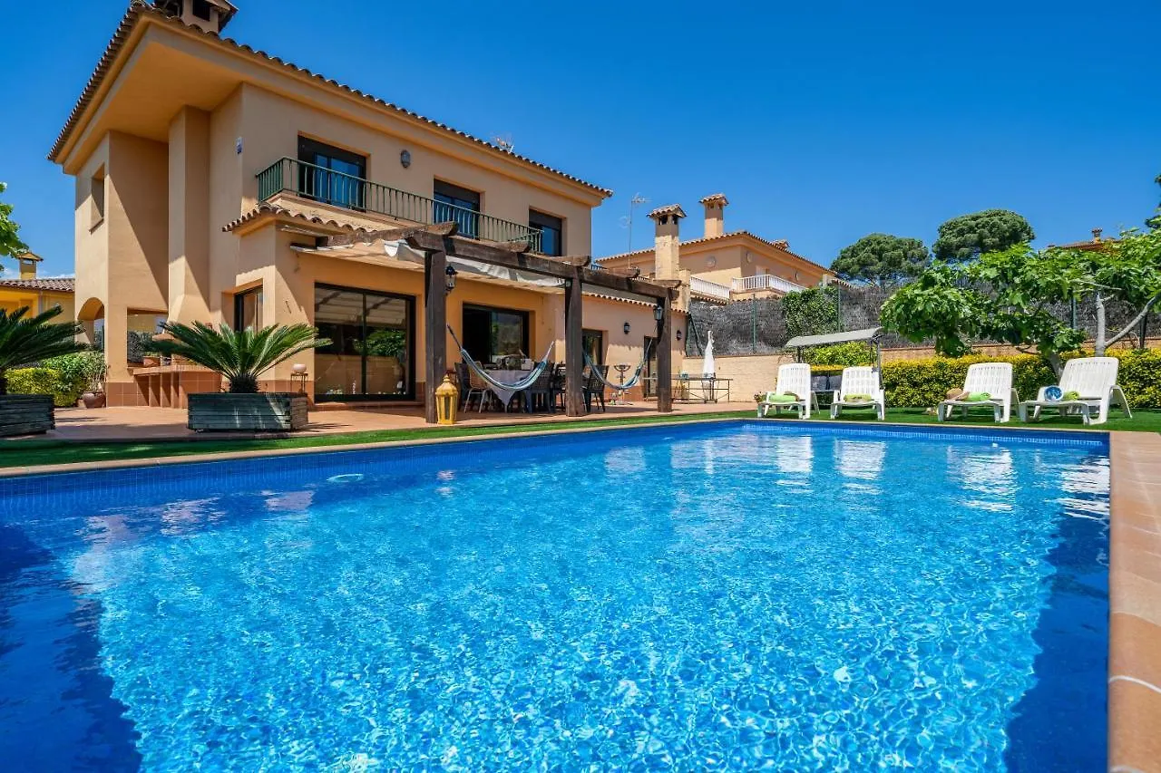 Villa Jaruco Lux, Exclusiva Zona Residencial Con Piscina & Aircon リョレート・デ・マル
