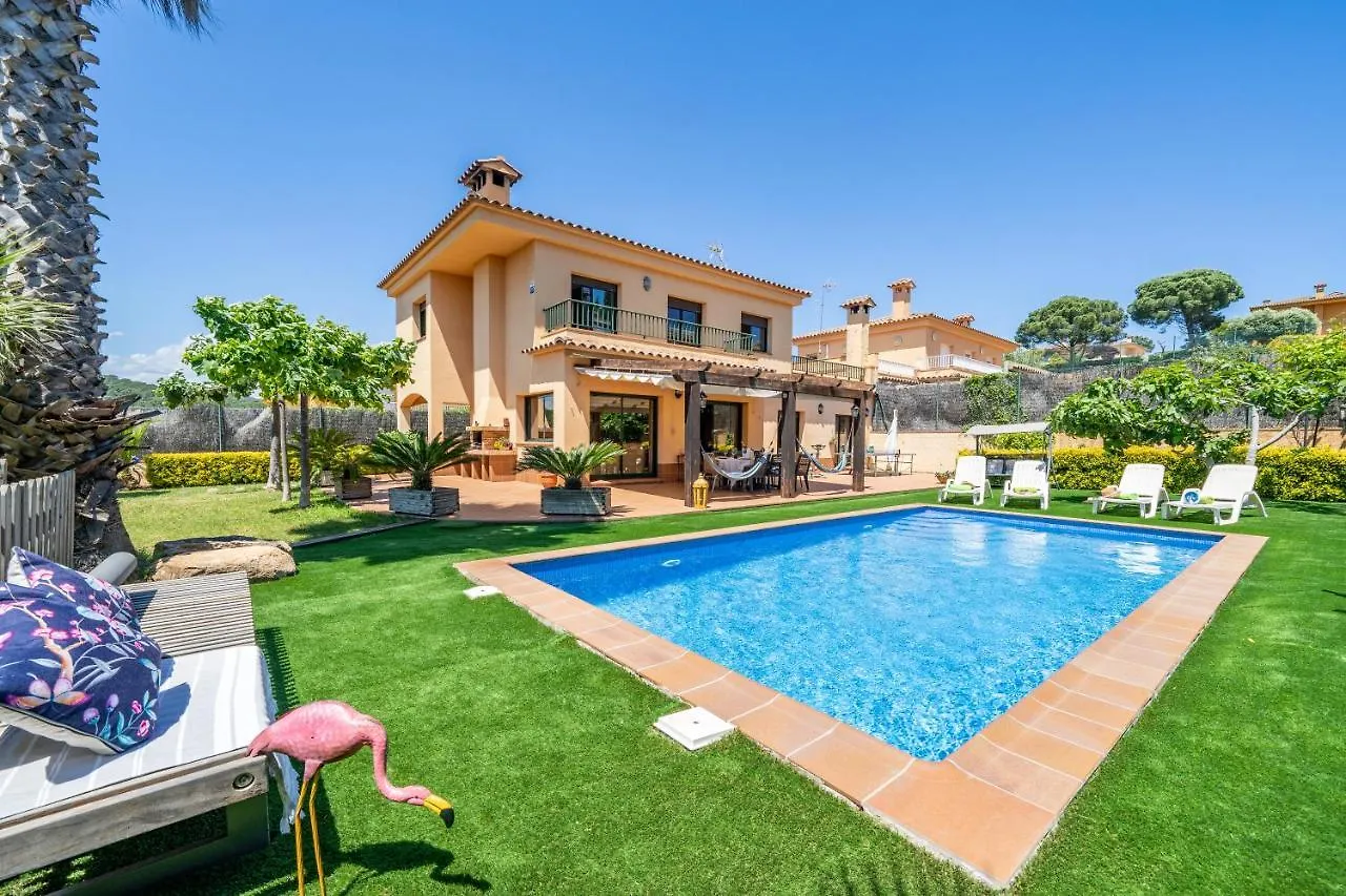 Villa Jaruco Lux, Exclusiva Zona Residencial Con Piscina & Aircon リョレート・デ・マル